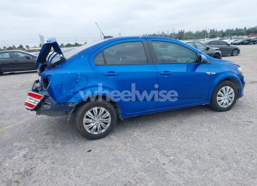 Photo 4 of 2017 Chevrolet Sonic LS AUTO (VIN 1G1JB5SHXH4129505)