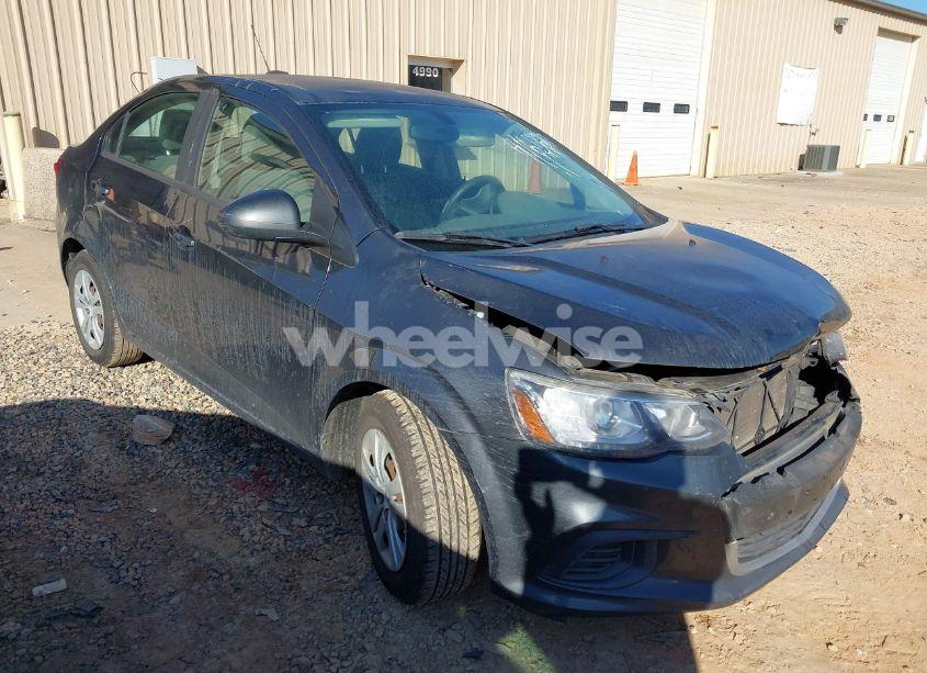 2017 Chevrolet Sonic LS AUTO (VIN 1G1JB5SHXH4160270) main photo