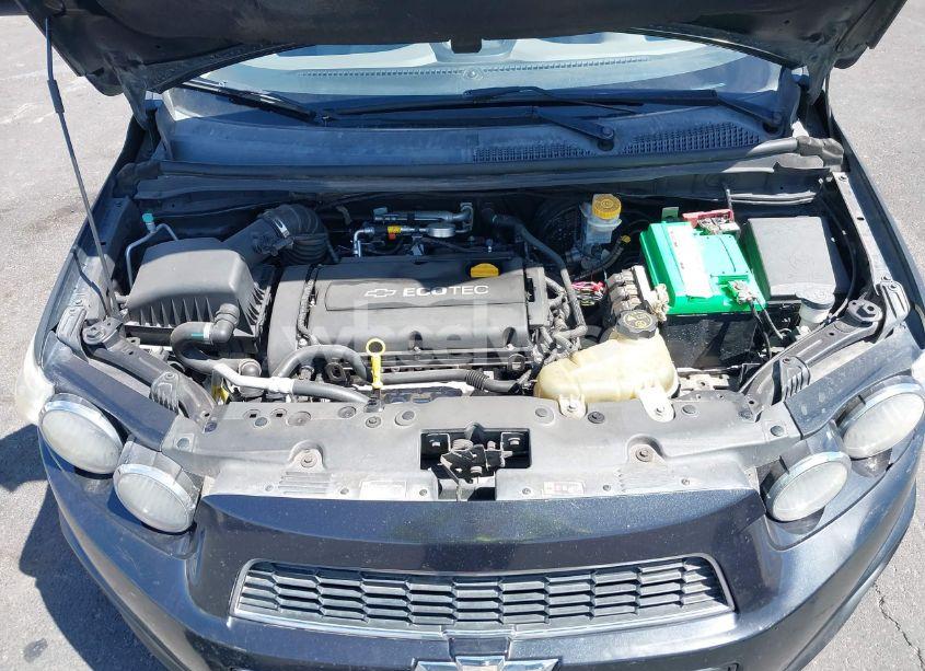 Photo 10 of 2013 Chevrolet Sonic LS MANUAL (VIN 1G1JB6SGXD4119046)