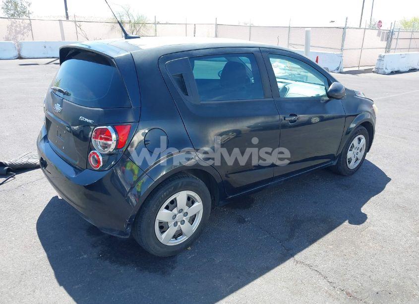 Photo 4 of 2013 Chevrolet Sonic LS MANUAL (VIN 1G1JB6SGXD4119046)