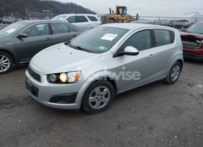 Photo 2 of 2013 Chevrolet Sonic LS MANUAL (VIN 1G1JB6SGXD4217476)