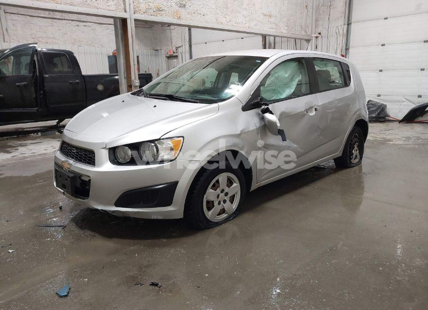 Photo 2 of 2013 Chevrolet Sonic LS MANUAL (VIN 1G1JB6SH3D4203220)