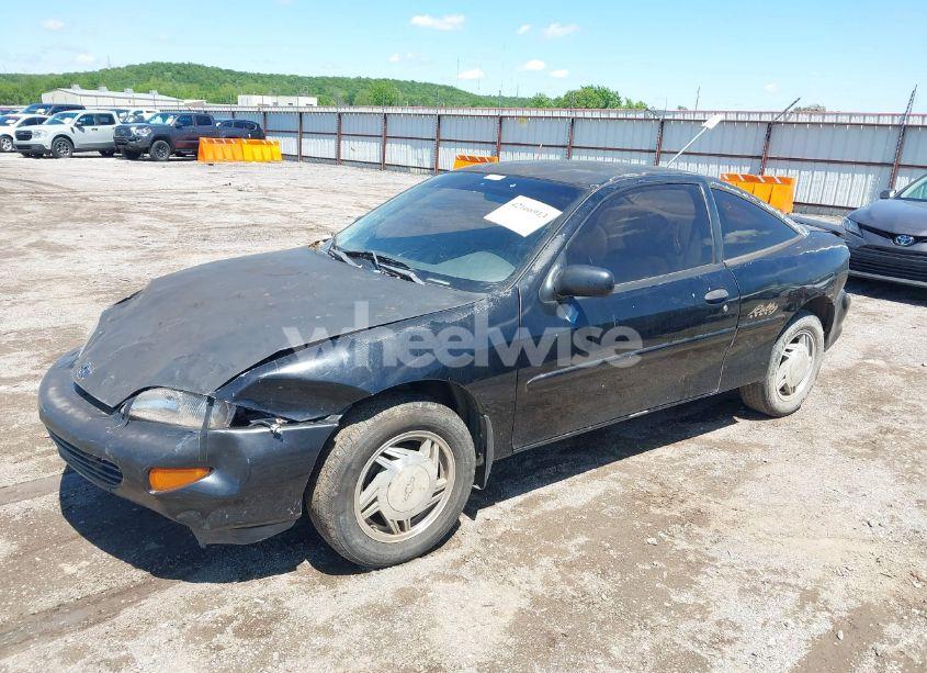 Photo 2 of 1999 Chevrolet Cavalier RS (VIN 1G1JC1240X7104077)