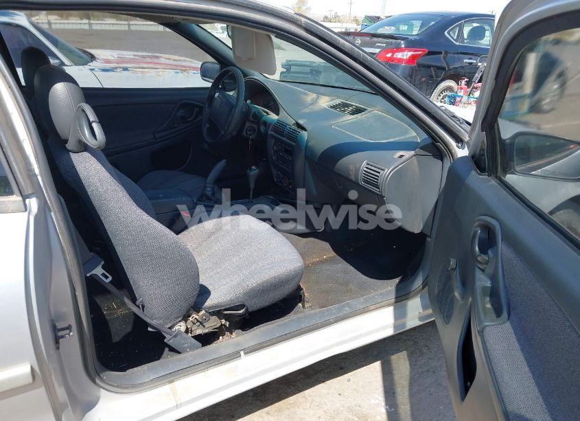 Photo 5 of 2000 Chevrolet Cavalier (VIN 1G1JC1240Y7141938)