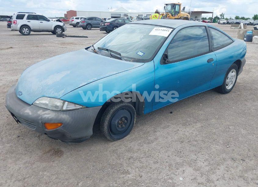 Photo 2 of 1999 Chevrolet Cavalier (VIN 1G1JC1241X7130364)