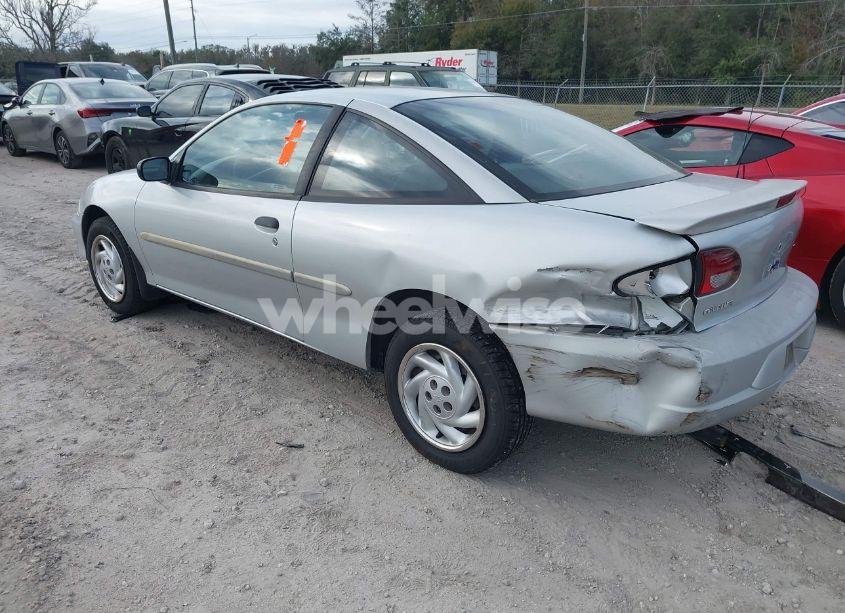 Photo 3 of 2000 Chevrolet Cavalier (VIN 1G1JC1241Y7112786)