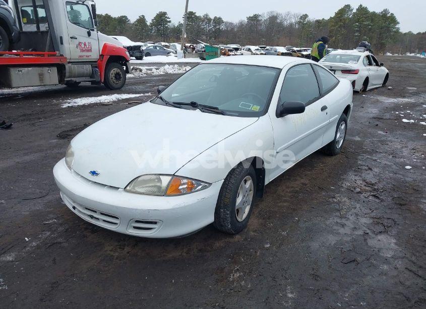 Photo 2 of 2000 Chevrolet Cavalier (VIN 1G1JC1242Y7152858)