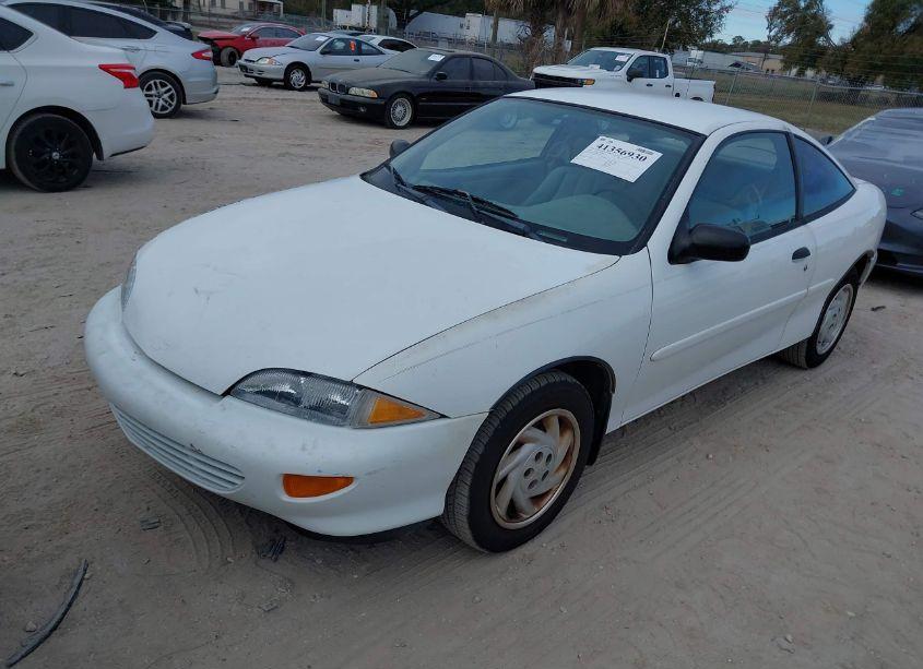 Photo 2 of 1998 Chevrolet Cavalier (VIN 1G1JC1245W7278421)
