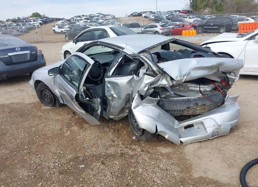 Photo 3 of 2002 Chevrolet Cavalier (VIN 1G1JC124727130944)