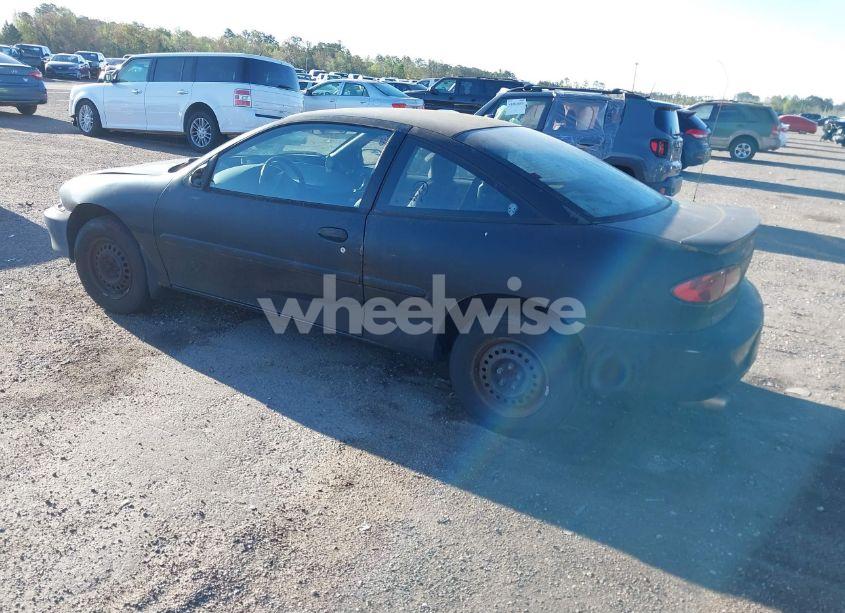 Photo 3 of 2000 Chevrolet Cavalier (VIN 1G1JC124XY7407224)