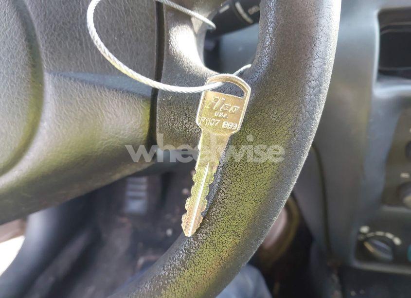 Photo 11 of 2005 Chevrolet Cavalier (VIN 1G1JC12F357153188)