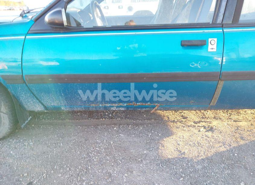 Photo 6 of 1992 Chevrolet Cavalier VL/RS (VIN 1G1JC1449N7182058)