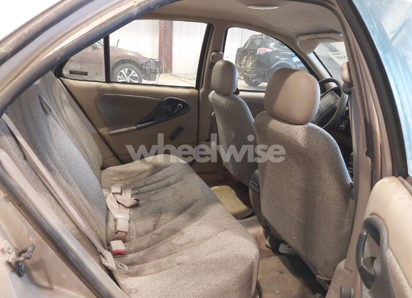 Photo 8 of 2001 Chevrolet Cavalier (VIN 1G1JC524017104935)