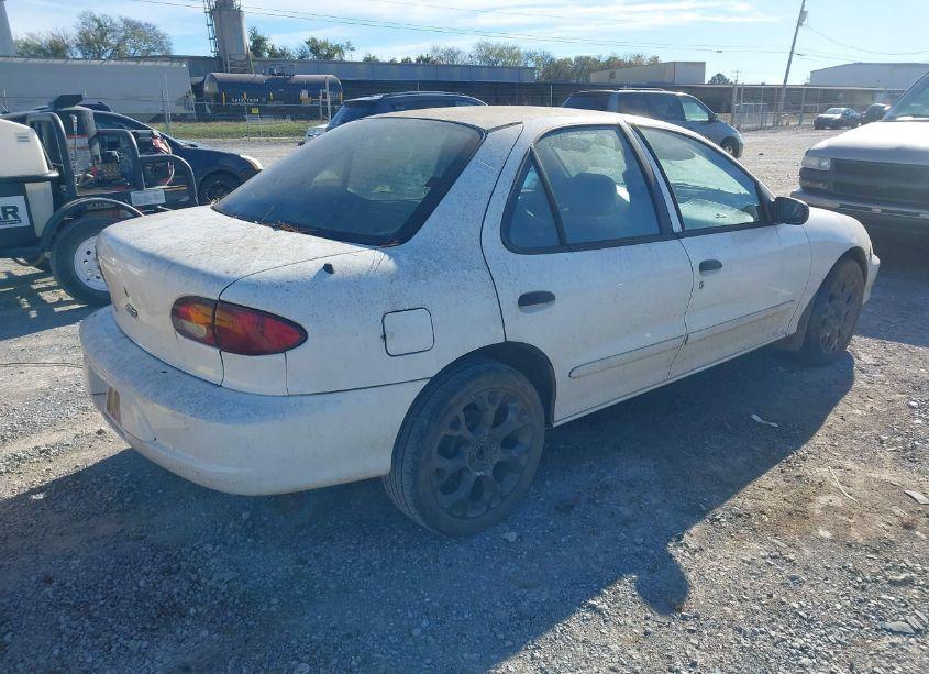 Photo 4 of 2002 Chevrolet Cavalier (VIN 1G1JC524027462067)