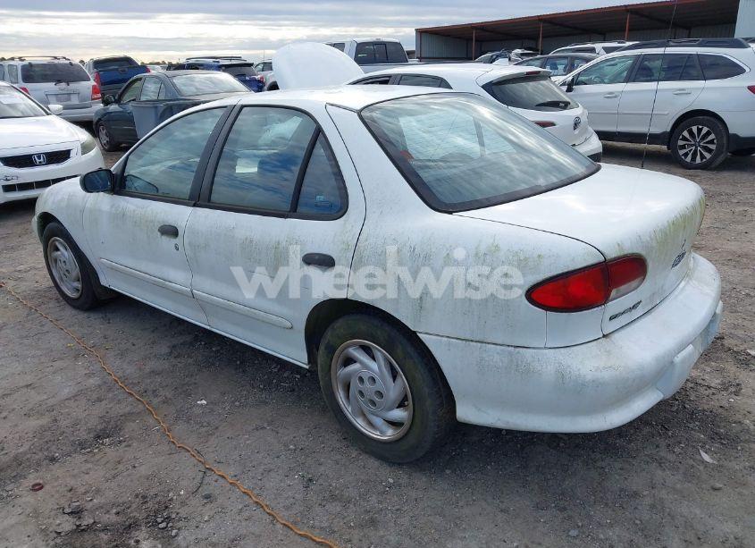 Photo 3 of 1999 Chevrolet Cavalier (VIN 1G1JC5240X7296432)
