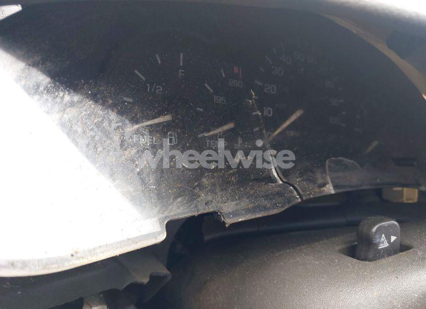 Photo 15 of 2002 Chevrolet Cavalier (VIN 1G1JC524127417784)