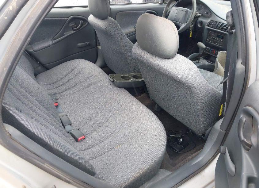 Photo 8 of 2002 Chevrolet Cavalier (VIN 1G1JC524127433015)