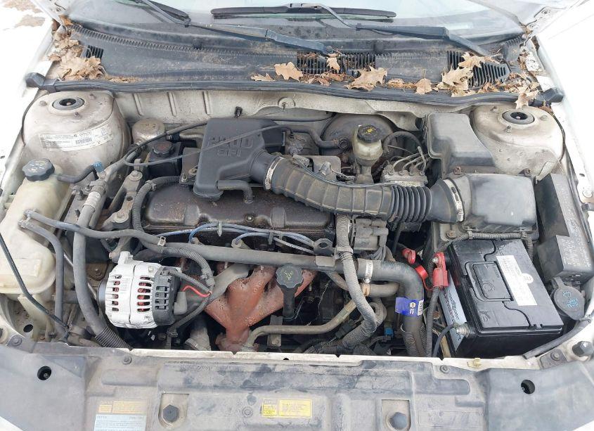 Photo 10 of 2000 Chevrolet Cavalier (VIN 1G1JC5243Y7176125)