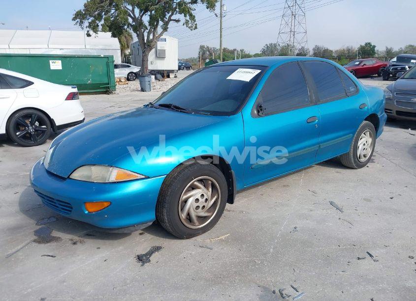 Photo 2 of 1997 Chevrolet Cavalier (VIN 1G1JC5245V7112681)