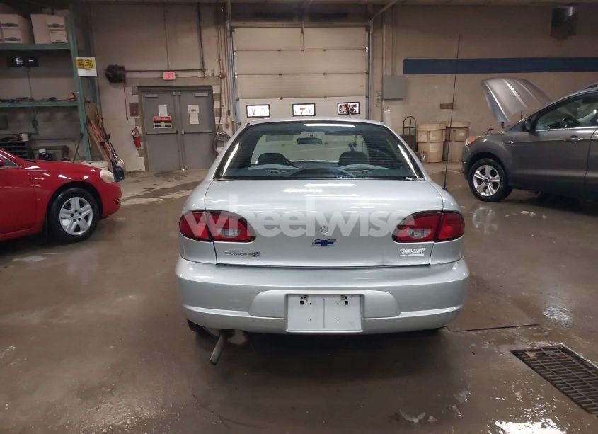 Photo 15 of 2001 Chevrolet Cavalier (VIN 1G1JC524617386529)