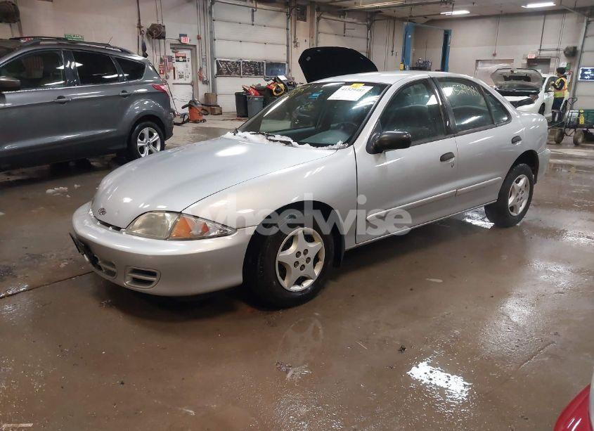 Photo 2 of 2001 Chevrolet Cavalier (VIN 1G1JC524617386529)
