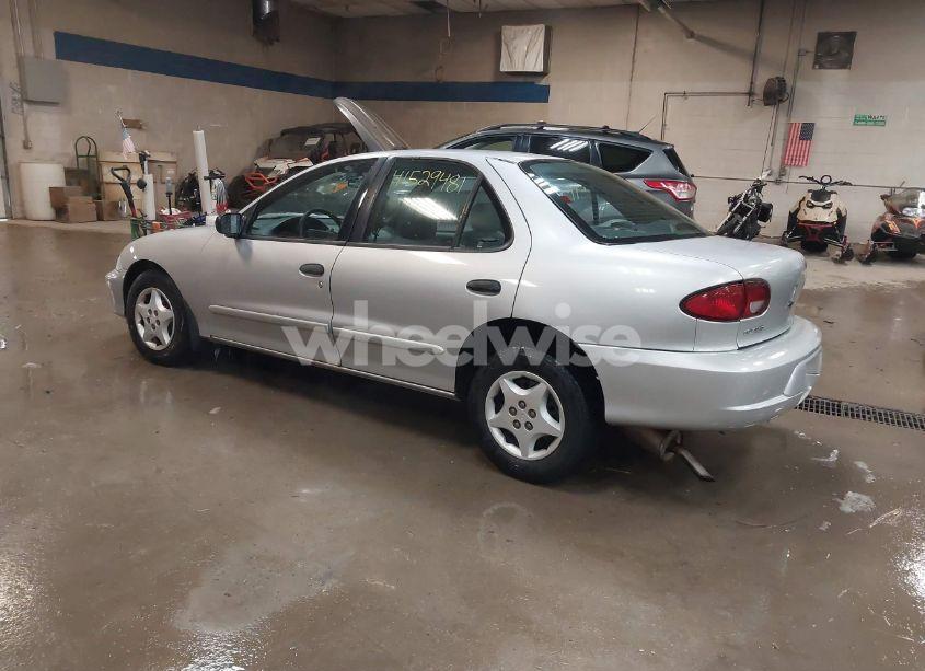 Photo 3 of 2001 Chevrolet Cavalier (VIN 1G1JC524617386529)
