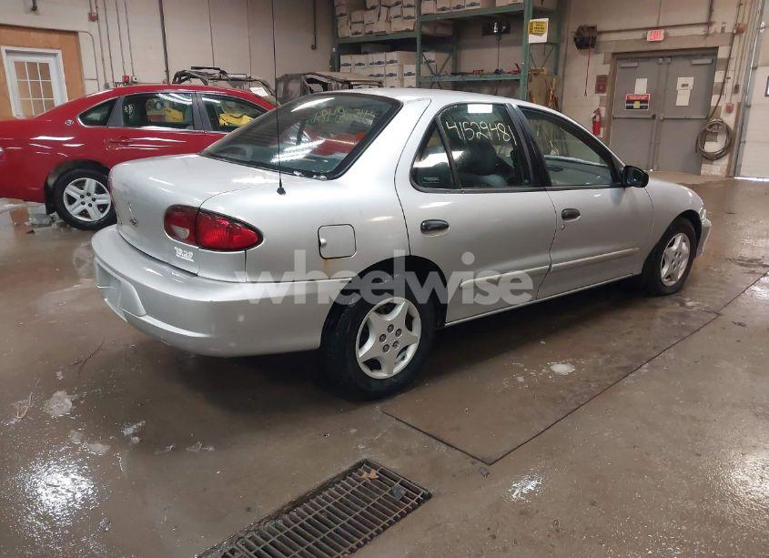 Photo 4 of 2001 Chevrolet Cavalier (VIN 1G1JC524617386529)