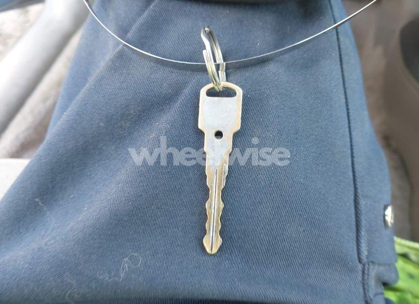 Photo 11 of 1998 Chevrolet Cavalier (VIN 1G1JC5247W7197718)