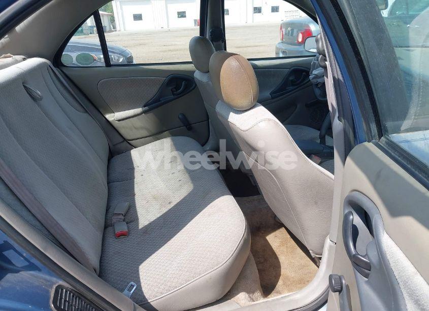 Photo 8 of 1998 Chevrolet Cavalier (VIN 1G1JC5247W7197718)