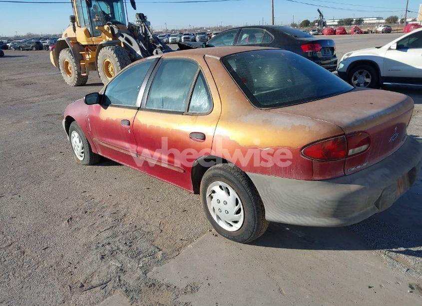 Photo 3 of 1998 Chevrolet Cavalier (VIN 1G1JC5247W7239742)
