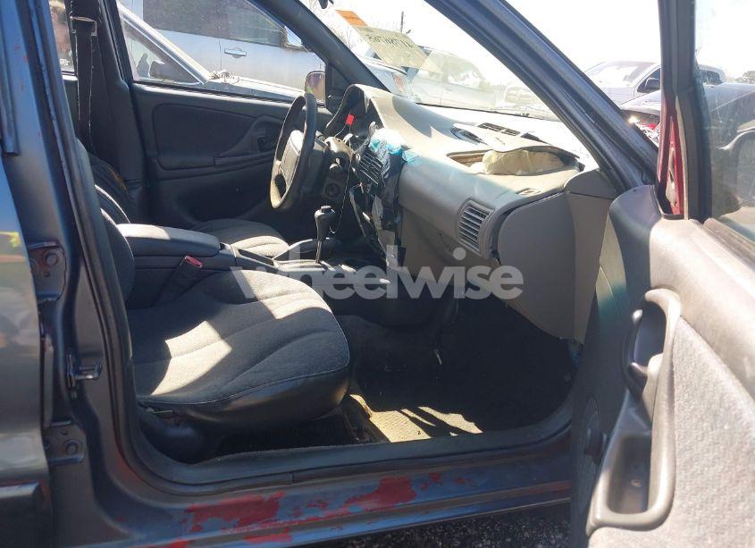 Photo 5 of 1998 Chevrolet Cavalier (VIN 1G1JC5247W7268934)