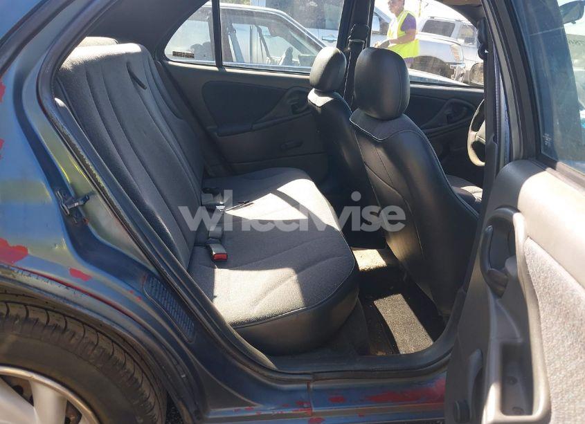 Photo 8 of 1998 Chevrolet Cavalier (VIN 1G1JC5247W7268934)