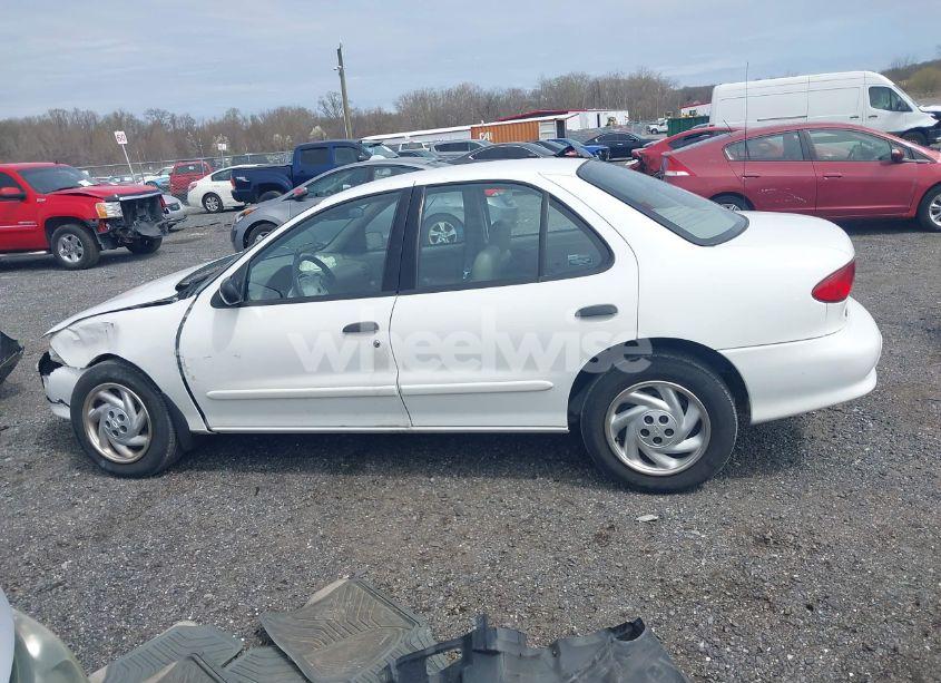 Photo 15 of 1998 Chevrolet Cavalier (VIN 1G1JC5248W7145823)