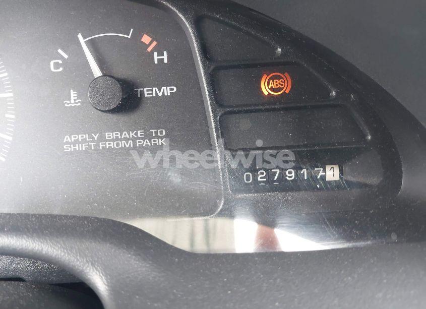 Photo 16 of 1998 Chevrolet Cavalier (VIN 1G1JC5248W7145823)