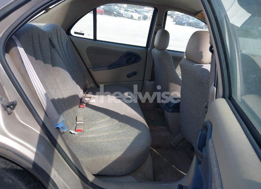 Photo 8 of 2000 Chevrolet Cavalier (VIN 1G1JC5248Y7175200)