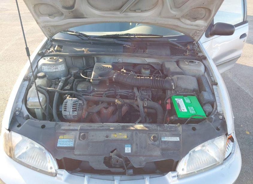 Photo 10 of 2000 Chevrolet Cavalier (VIN 1G1JC5248Y7374750)
