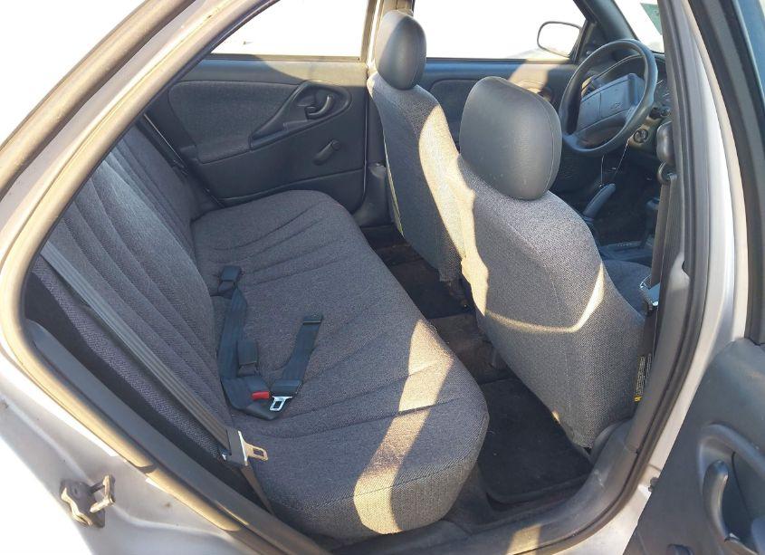 Photo 8 of 2000 Chevrolet Cavalier (VIN 1G1JC5248Y7374750)