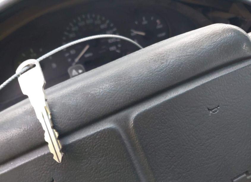 Photo 11 of 2001 Chevrolet Cavalier (VIN 1G1JC524917245423)