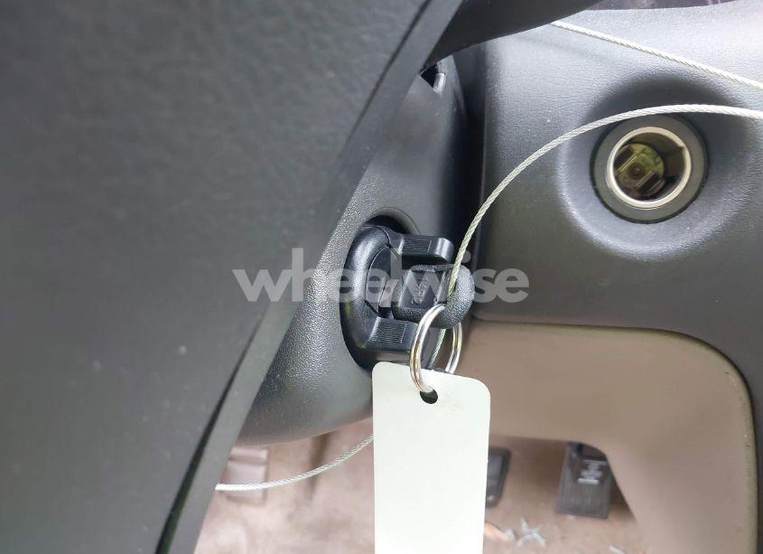 Photo 11 of 2001 Chevrolet Cavalier (VIN 1G1JC524X17368471)