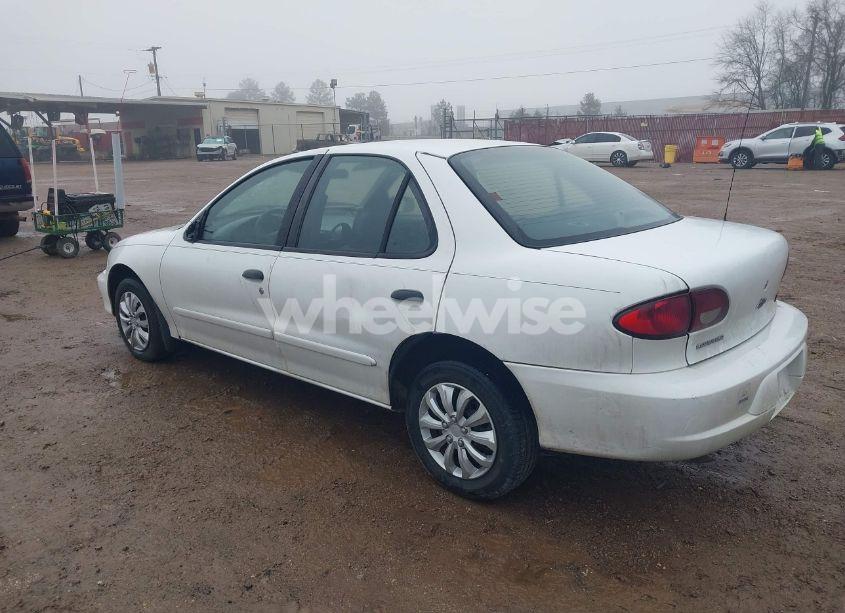 Photo 3 of 2002 Chevrolet Cavalier (VIN 1G1JC524X27135806)