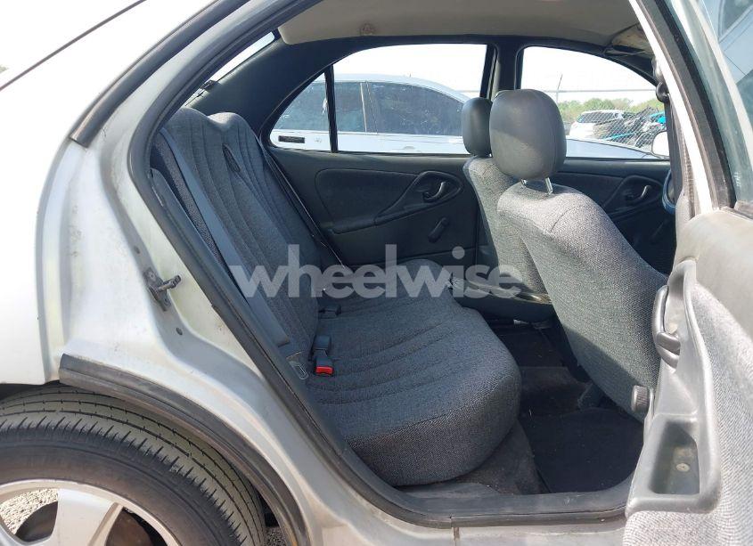 Photo 8 of 2002 Chevrolet Cavalier (VIN 1G1JC524X27367757)