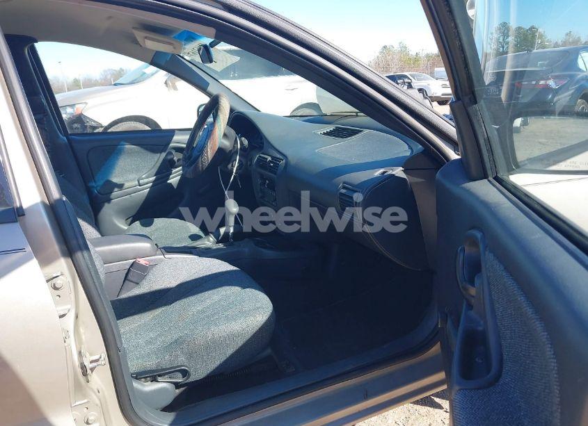 Photo 5 of 2005 Chevrolet Cavalier (VIN 1G1JC52F157178582)