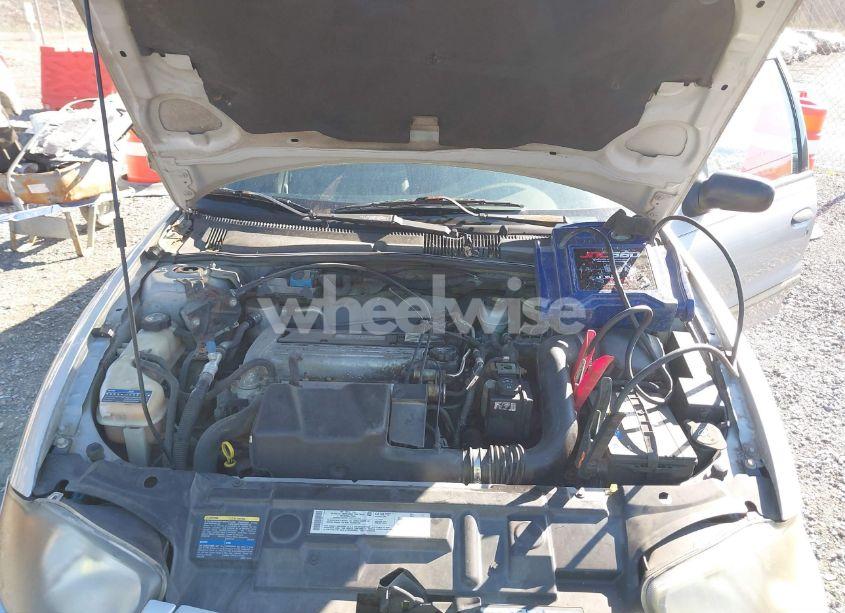 Photo 10 of 2004 Chevrolet Cavalier (VIN 1G1JC52F547313139)