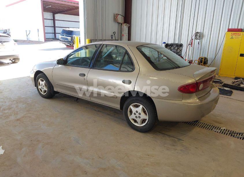 Photo 3 of 2005 Chevrolet Cavalier (VIN 1G1JC52F557102928)