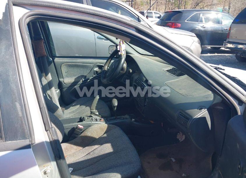 Photo 5 of 2005 Chevrolet Cavalier (VIN 1G1JC52FX57149372)