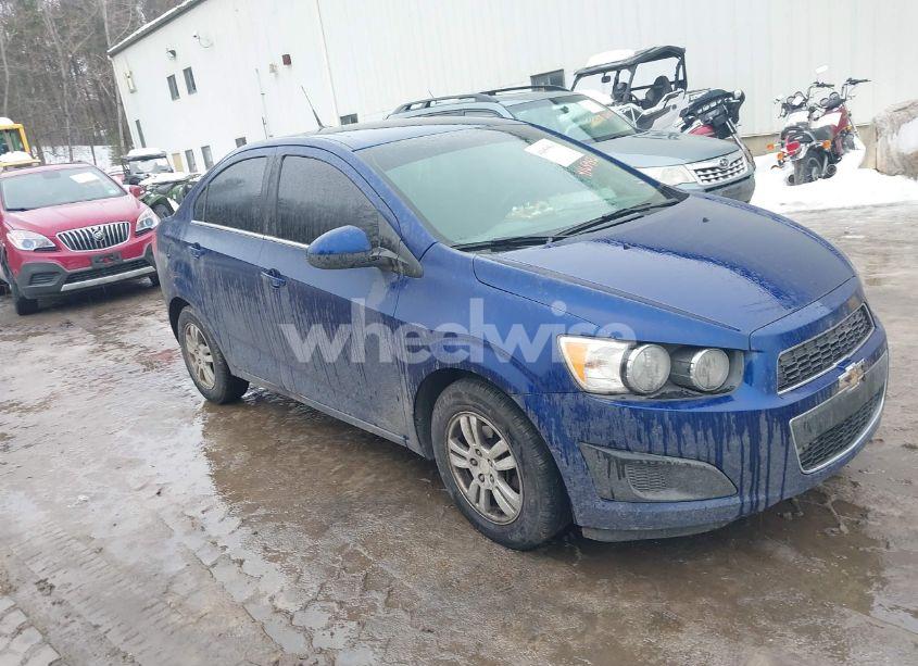 2014 Chevrolet Sonic LT AUTO (VIN 1G1JC5SB0E4136998) main photo