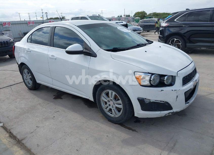 2014 Chevrolet Sonic LT AUTO (VIN 1G1JC5SB0E4224076) main photo