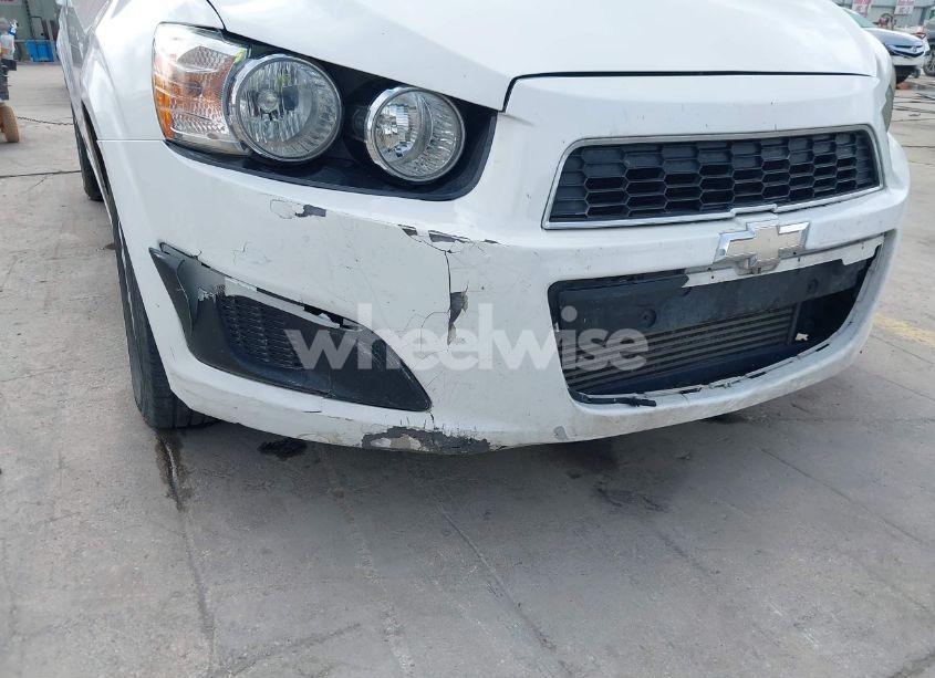 Photo 18 of 2014 Chevrolet Sonic LT AUTO (VIN 1G1JC5SB0E4224076)