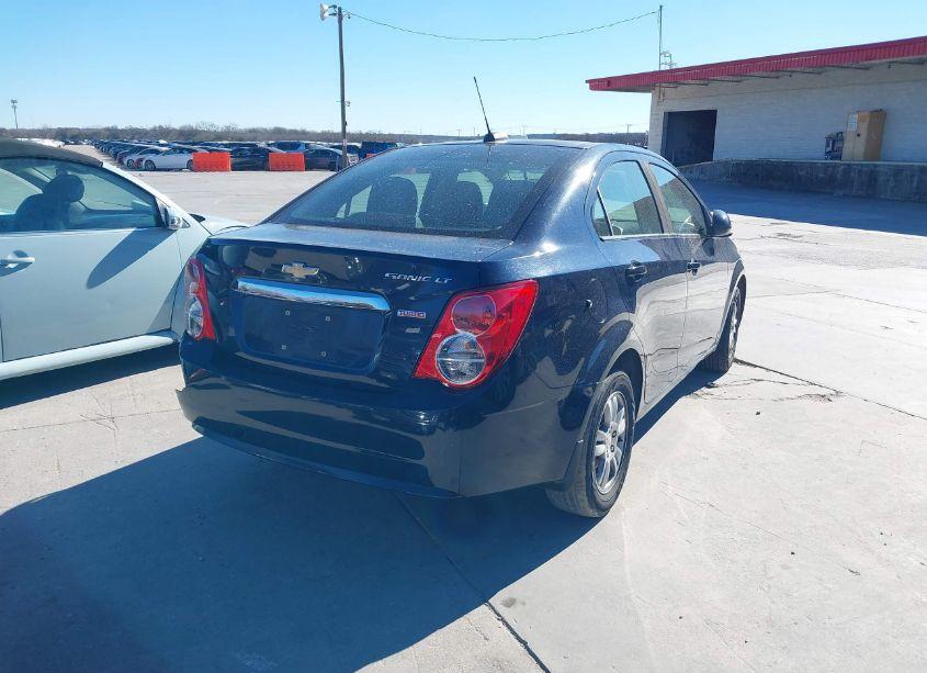 Photo 4 of 2015 Chevrolet Sonic LT AUTO (VIN 1G1JC5SB0F4172434)