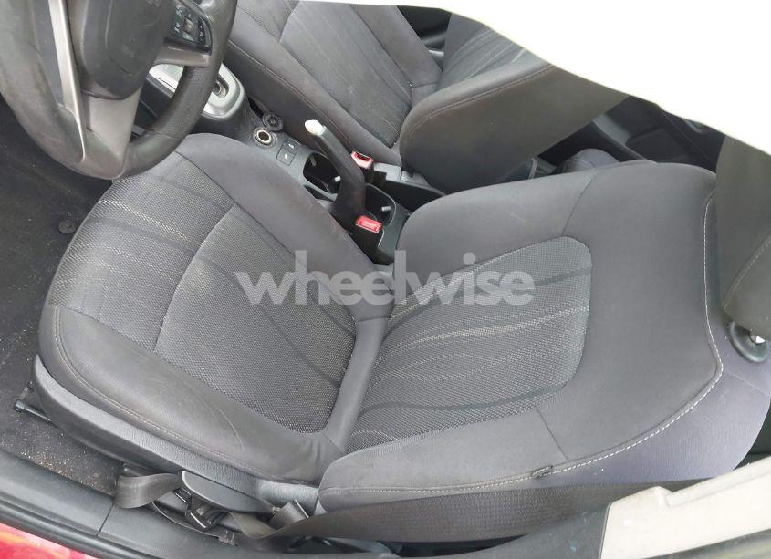 Photo 19 of 2014 Chevrolet Sonic LT AUTO (VIN 1G1JC5SB1E4107803)